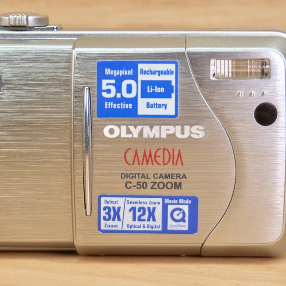 Olympus Camedia C-50 / 5MP Digital Camera / 3x Optical Zoom / Tested - Picture 4 of 9